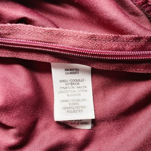 Laundry by Shelli Segal Elegant Lace Burgundy Cap Sleeve Top - Picture 9 of 16